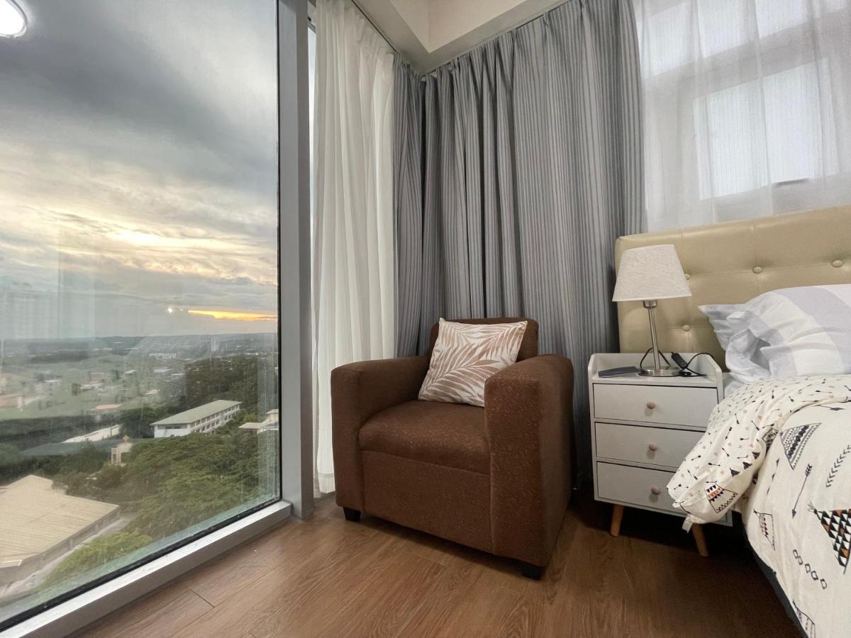 Inspiria Aparthotel Davao Ngoại thất bức ảnh