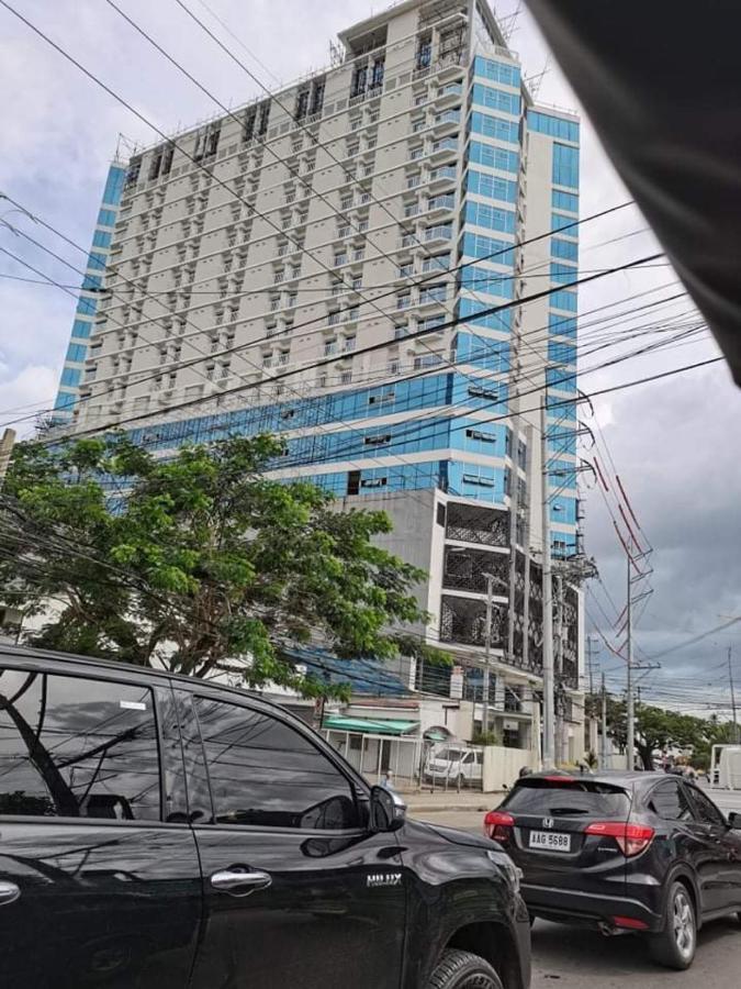 Inspiria Aparthotel Davao Ngoại thất bức ảnh